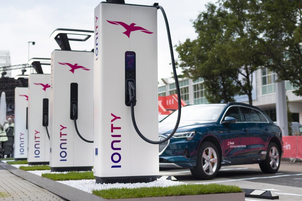 Photo from Germany of Ionity HPC.  'tap & pay' Ionity chargers are in Gorey, Cashel and Athlone, with more on way. Allowing space for subsidised ESB chargers in other places
